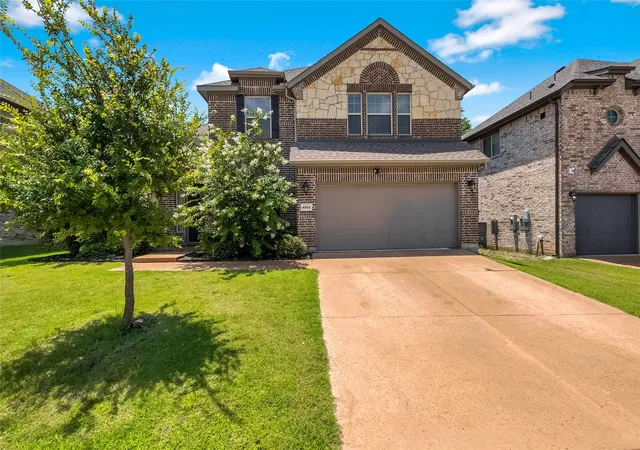 Photo 2 of Single family home for sale at 4002 Magnolia Rdg Dr, Melissa, TX 75454 | MLS# 21302901 | Listing updated on 2026-08-25