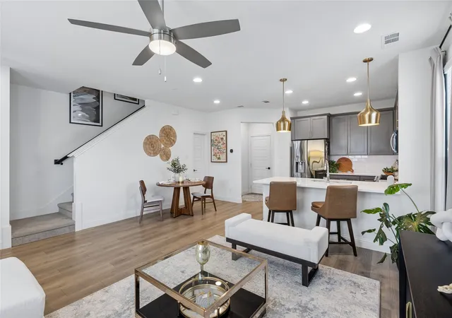 Photo 3 of Townhouse for sale at 3445 Vista Highlands Ln, Fort Worth, TX 76135 | MLS# 21334195 | Listing updated on 2026-10-06