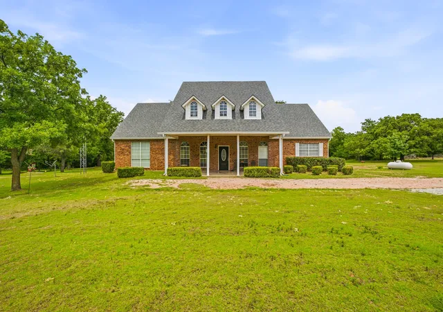 Photo 1 of Single family home for sale at 7835 N Us Hwy 377, Stephenville, TX 76401 | MLS# 21334206 | Listing updated on 2026-09-01