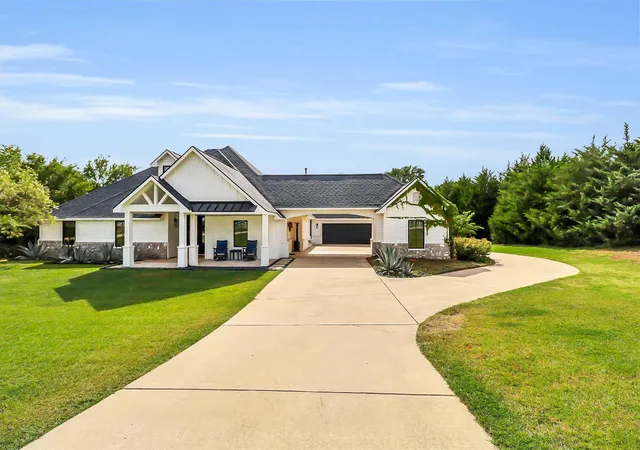 Photo 3 of Single family home for sale at 1901 Spring Mountain Rd, Cross Roads, TX 76227 | MLS# 21330237 | Listing updated on 2026-09-27