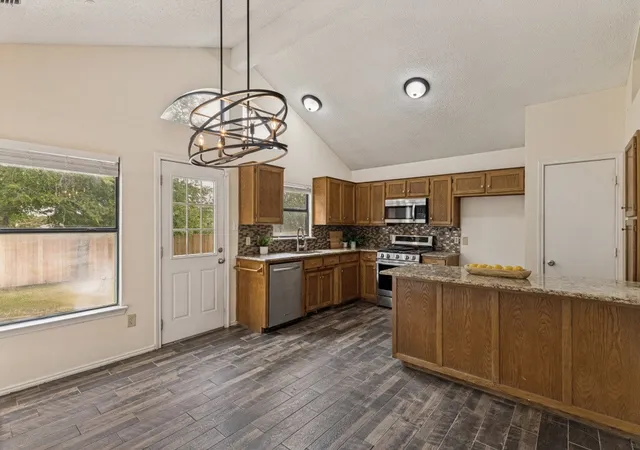 Photo 3 of Single family home for sale at 10209 Cool Spring Dr, Fort Worth, TX 76108 | MLS# 21334294 | Listing updated on 2026-08-29
