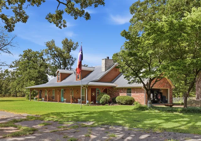 Photo 2 of Single family home for sale at 159 County Road 3195, Winnsboro, TX 75494 | MLS# 21333470 | Listing updated on 2026-08-23
