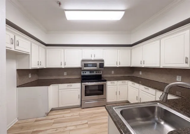 Homes for sale in Plano, TX | 2601 Preston Rd #1201, Plano, TX 75093 | MLS# 21334379