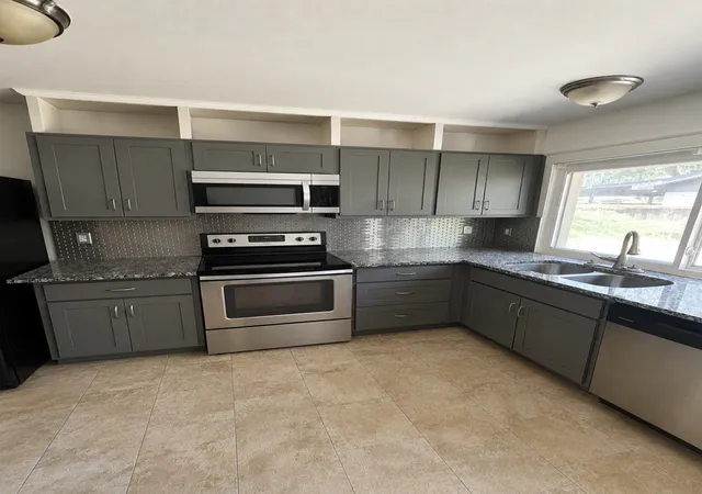 Photo 2 of Sale Pending at 2805 Pinewood Dr, Garland, TX 75044 | MLS# 21334449 | Listing updated on 2026-07-26