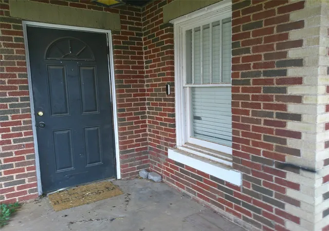 Photo 3 of Single family home for sale at 340 Butternut St, Abilene, TX 79602 | MLS# 21334466 | Listing updated on 2026-07-18