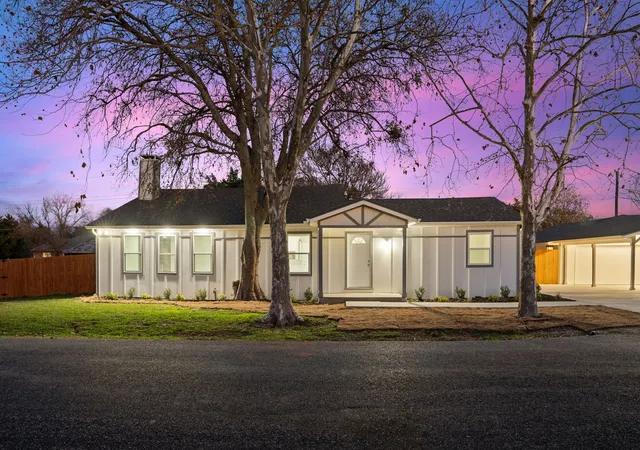 Photo 2 of Single family home for sale at 4535 County Road 894, Princeton, TX 75407 | MLS# 21334447 | Listing updated on 2026-09-18
