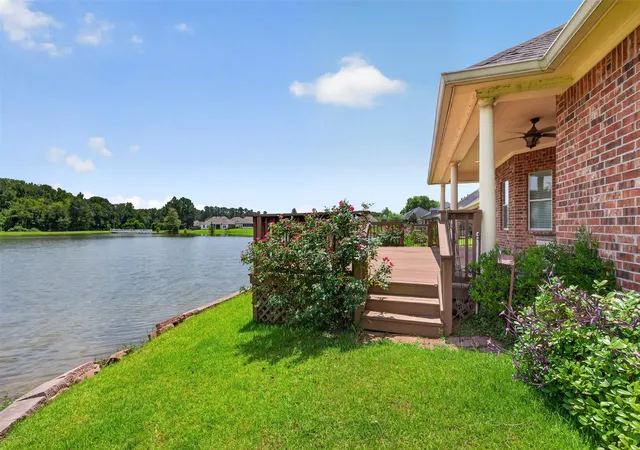 3rd image of 2140 Burgundy Ridge Dr, Shreveport, LA 71118 | MLS# 21334467