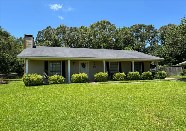 Photo 2 of Sale Pending at 4819 Bramble Wy, Shreveport, LA 71118 | MLS# 21334485 | Listing updated on 2026-08-31