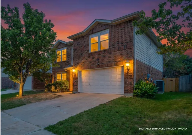 Homes for sale in Little Elm, TX | 1558 Laurel Hall Ln, Little Elm, TX 75068 | MLS# 21333883