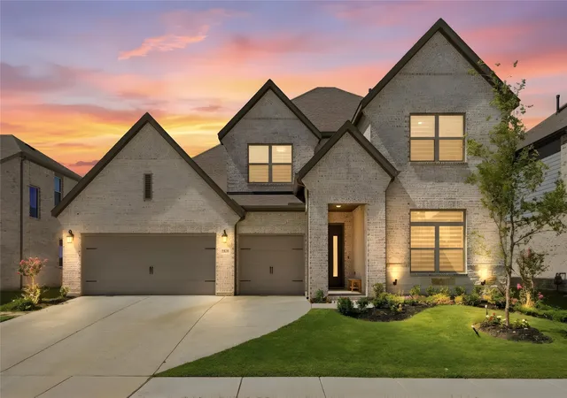 Photo 2 of Single family home for sale at 1520 Arrowwood Rdg, Northlake, TX 76226 | MLS# 21326927 | Listing updated on 2026-09-26