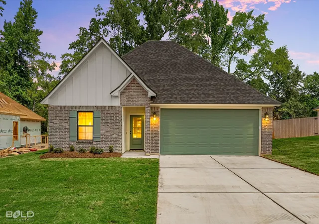 Photo 1 of Single family home for sale at 5886 Northwood Oaks, Shreveport, LA 71107 | MLS# 21334523 | Listing updated on 2026-09-27