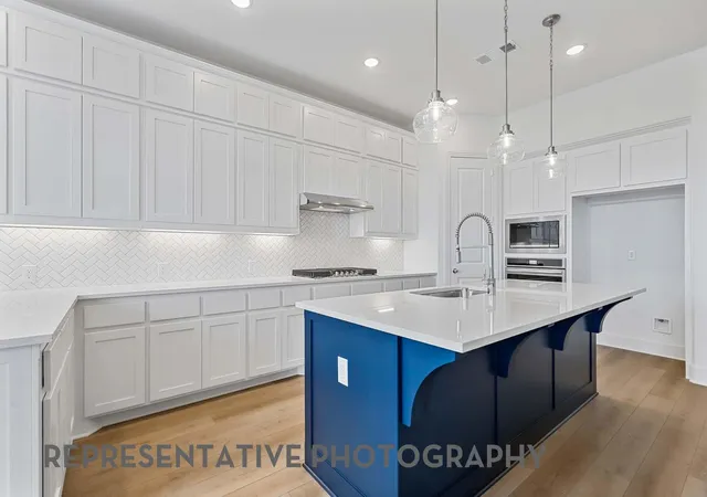 Photo 4 of Single family home for sale at 4323 Wildflower Ln, Little Elm, TX 75068 | MLS# 21334496 | Listing updated on 2026-08-03