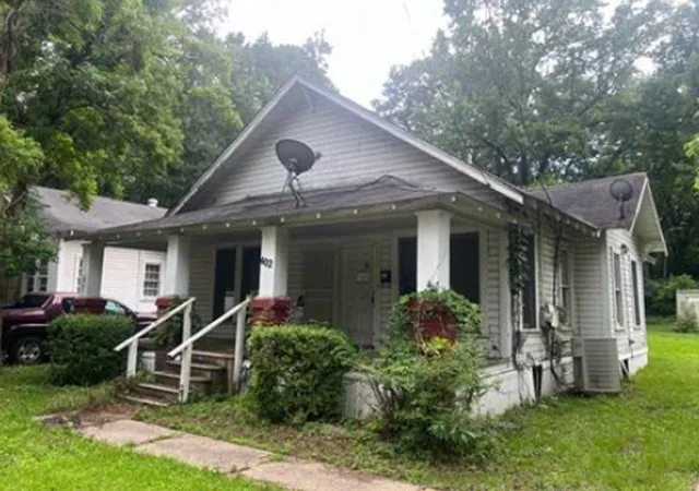 1st image of 402 E Texas Ave, Ruston, LA 71270 | MLS# 21334522
