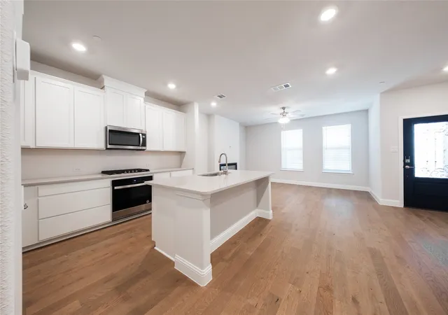 Photo 3 of Sale Pending at 2108 Naples Dr, Rowlett, TX 75088 | MLS# 21334604 | Listing updated on 2026-07-27