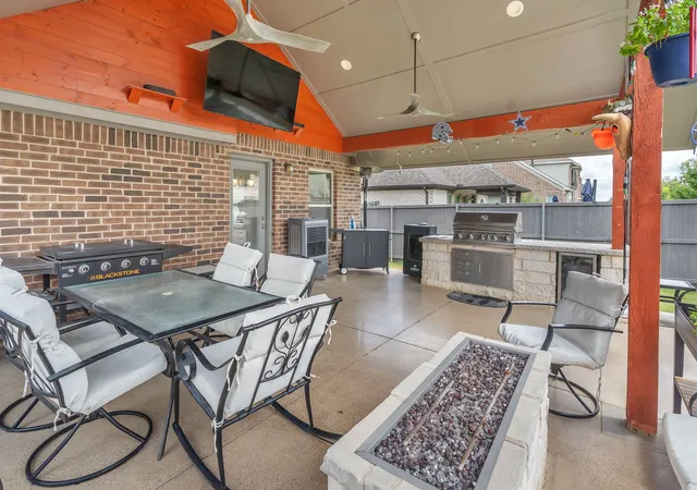 Photo 1 of Single family home for sale at 7118 Pampas Pl, Venus, TX 76084 | MLS# 21334245 | Listing updated on 2026-09-04