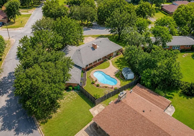 Photo 1 of Single family home for sale at 4601 Holiday Ln E, North Richland Hills, TX 76180 | MLS# 21333889 | Listing updated on 2026-08-20