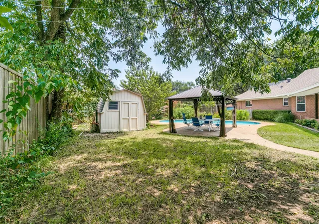 Photo 27 of Single family home for sale at 4601 Holiday Ln E, North Richland Hills, TX 76180 | MLS# 21333889 | Listing updated on 2026-08-20