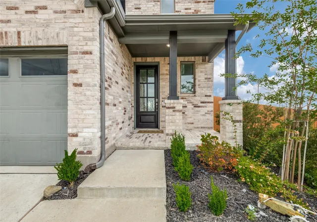 Photo 3 of Single family home for sale at 3800 Summerfield Dr, Crandall, TX 75114 | MLS# 21334621 | Listing updated on 2026-09-15