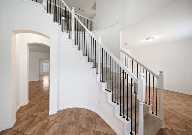 Photo 4 of Single family home for sale at 8121 Case Dr, Plano, TX 75025 | MLS# 21323815 | Listing updated on 2026-08-21
