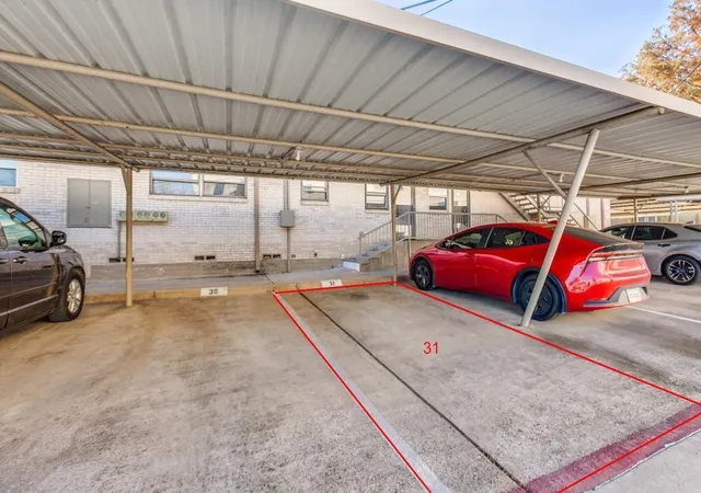 Photo 3 of Condo for sale at 11116 Valleydale Dr #B, Dallas, TX 75230 | MLS# 21332647 | Listing updated on 2026-07-18