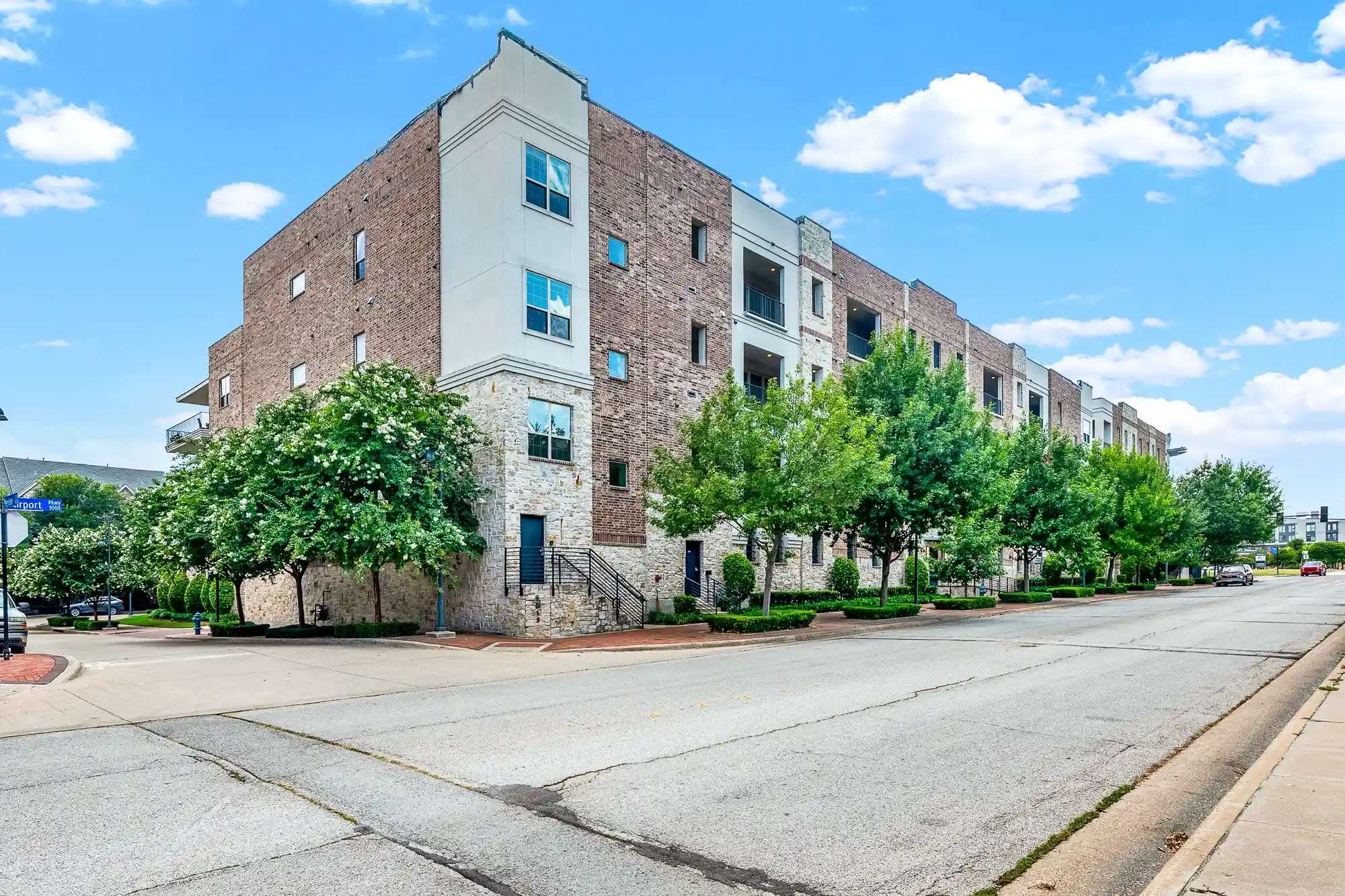 Condo for sale at 5015 Meridian Ln #2101, Addison, TX 75001 | MLS# 21333821