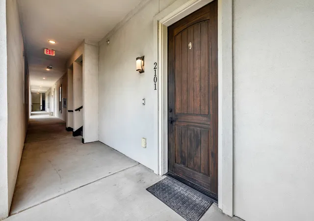 Photo 2 of Condo for sale at 5015 Meridian Ln #2101, Addison, TX 75001 | MLS# 21333821 | Listing updated on 2026-07-27