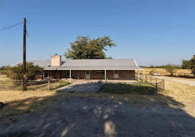 Photo 3 of Land for sale at 139 Private Road 2660, Decatur, TX 76234 | MLS# 21334374 | Listing updated on 2026-09-03