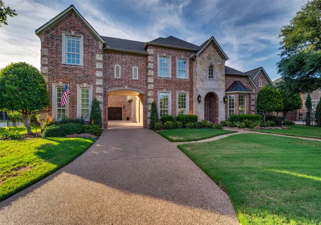 3rd image of 8411 Buffalo Dr, Lantana, TX 76226 | MLS# 21312049