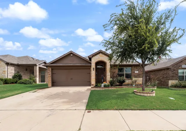 Homes for sale in Crowley, TX | 925 Walls Blvd, Crowley, TX 76036 | MLS# 21334173