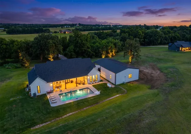 Photo 3 of Single family home for sale at 700 Cr 44430, Paris, TX 75460 | MLS# 21333949 | Listing updated on 2026-07-20