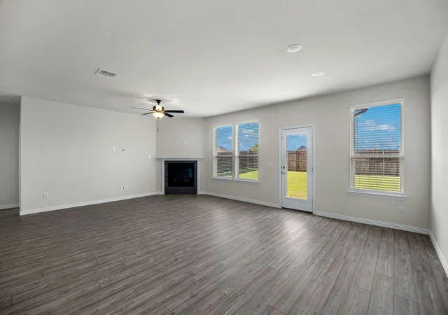 Photo 2 of Single family home for sale at 984 Manuel Dr, Fate, TX 75087 | MLS# 21330695 | Listing updated on 2026-10-07