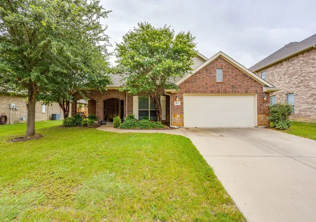 Photo 1 of Single family home for sale at 812 Valley Ridge Rd, Burleson, TX 76028 | MLS# 21333266 | Listing updated on 2026-08-18