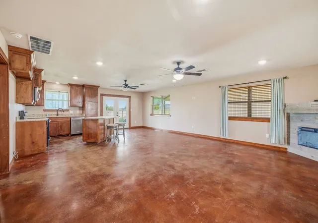 Photo 3 of Single family home for sale at 341 Wesley Chapel Rd, Jacksboro, TX 76458 | MLS# 21333906 | Listing updated on 2026-09-01
