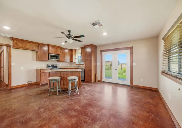 Photo 4 of Single family home for sale at 341 Wesley Chapel Rd, Jacksboro, TX 76458 | MLS# 21333906 | Listing updated on 2026-09-01