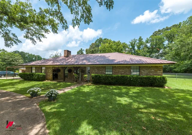 1st image of 1010 Plain Dealing Rd, Springhill, LA 71075 | MLS# 21333770