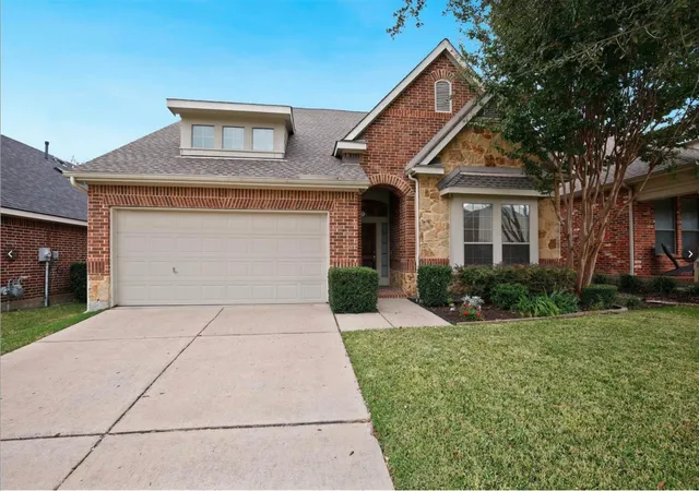 Photo 1 of Single family home for sale at 6939 Chackbay Ln, Dallas, TX 75227 | MLS# 21334388 | Listing updated on 2026-08-06