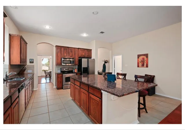 Photo 4 of Single family home for sale at 6939 Chackbay Ln, Dallas, TX 75227 | MLS# 21334388 | Listing updated on 2026-08-06