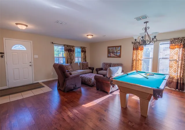 Photo 3 of Single family home for sale at 5718 Green Ivy Rd, Denton, TX 76210 | MLS# 21334671 | Listing updated on 2026-07-22
