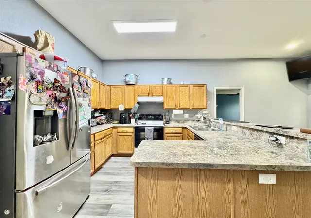 Photo 3 of Single family home for sale at 123 Breanna Wy, Waxahachie, TX 75165 | MLS# 21334577 | Listing updated on 2026-07-18