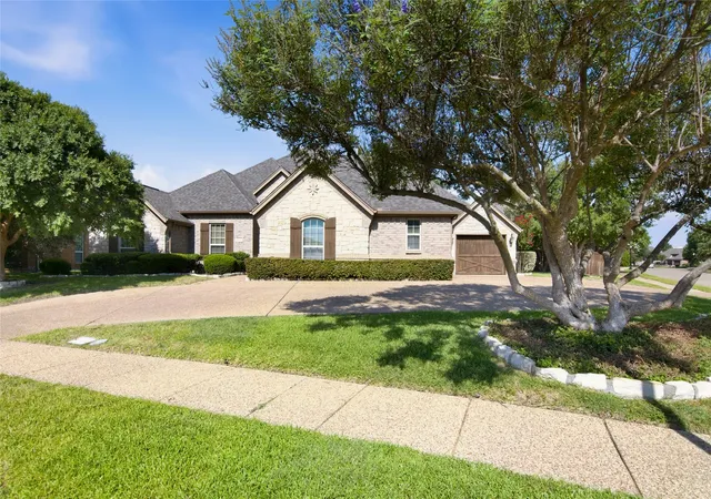 1st image of 502 Lismore Dr, Mansfield, TX 76063 | MLS# 21334765
