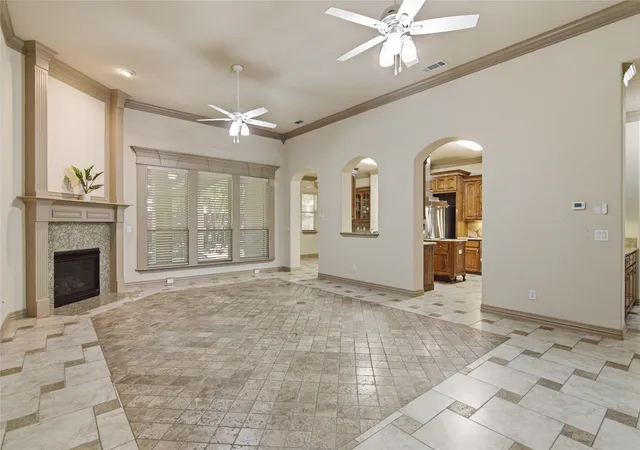 5th image of 502 Lismore Dr, Mansfield, TX 76063 | MLS# 21334765