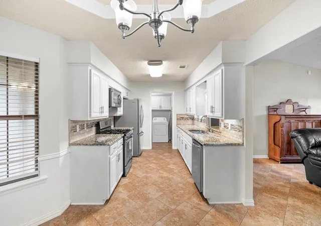 Photo 4 of Single family home for sale at 3712 Peperport Dr, Greenville, TX 75402 | MLS# 21334695 | Listing updated on 2026-09-16