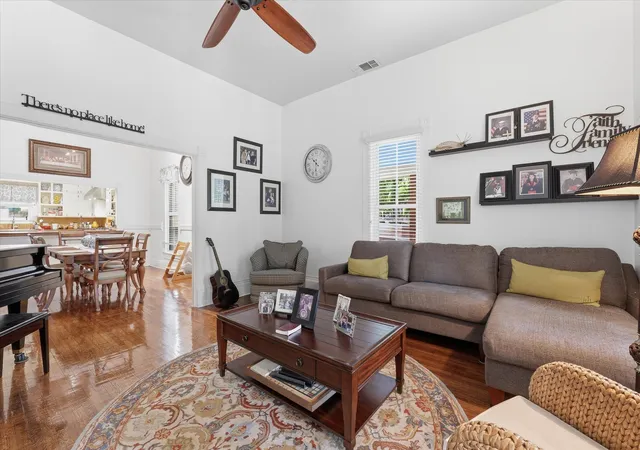 Photo 4 of Single family home for sale at 415 S Rice St, Hamilton, TX 76531 | MLS# 21331495 | Listing updated on 2026-09-29