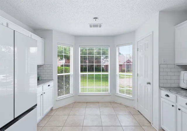 Photo 3 of Single family home for sale at 4431 Santa Fe Ln, Mc Kinney, TX 75070 | MLS# 21334982 | Listing updated on 2026-08-31