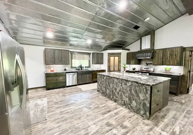 Photo 2 of Single family home for sale at 940 County Road 1858, Yantis, TX 75497 | MLS# 21334981 | Listing updated on 2026-07-18
