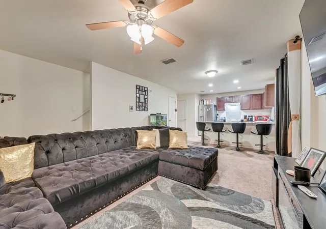 Photo 3 of Single family home for sale at 4639 Cherbourg St, Dallas, TX 75216 | MLS# 21335035 | Listing updated on 2026-08-31