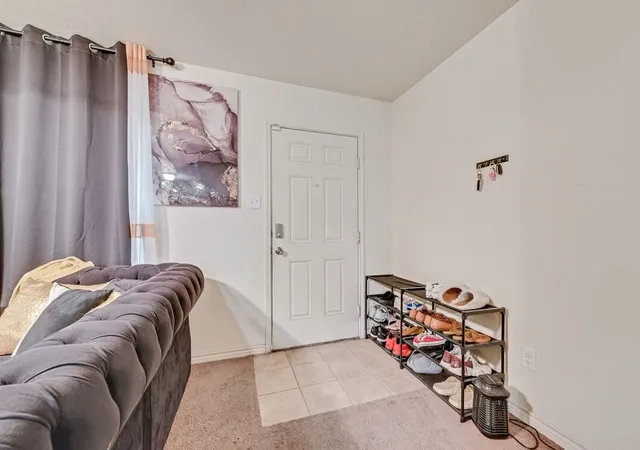 Photo 4 of Single family home for sale at 4639 Cherbourg St, Dallas, TX 75216 | MLS# 21335035 | Listing updated on 2026-08-31