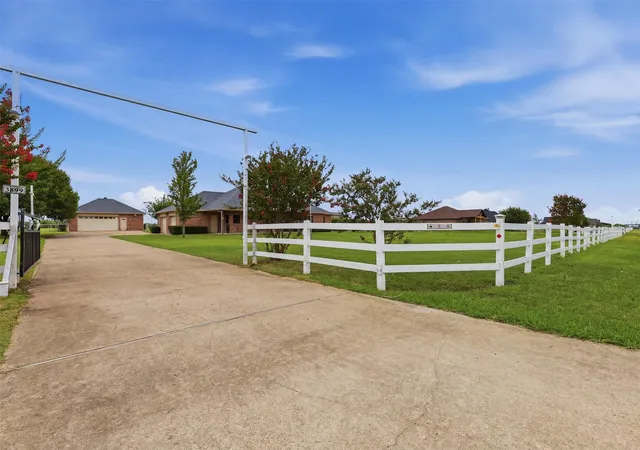Homes for sale in Itasca, TX | 3999 Fm 67, Itasca, TX 76055 | MLS# 21334622