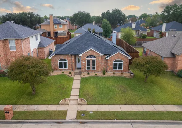 Photo 1 of Single family home for sale at 2604 Hackberry Crk, Mesquite, TX 75181 | MLS# 21333863 | Listing updated on 2026-10-04