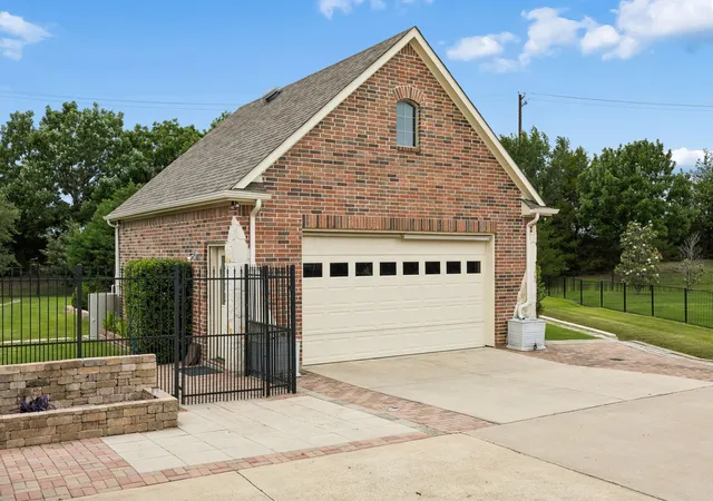 Photo 4 of Single family home for sale at 5802 Corinth Chapel Rd, Allen, TX 75002 | MLS# 21332272 | Listing updated on 2026-08-31
